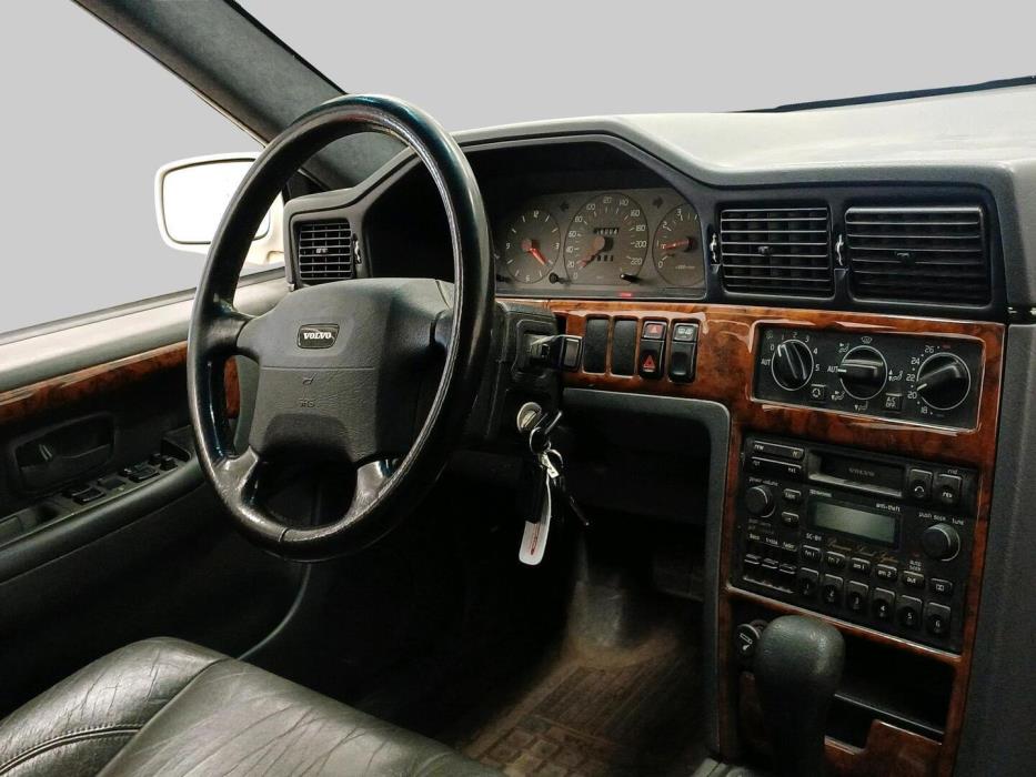 VOLVO 960 1995