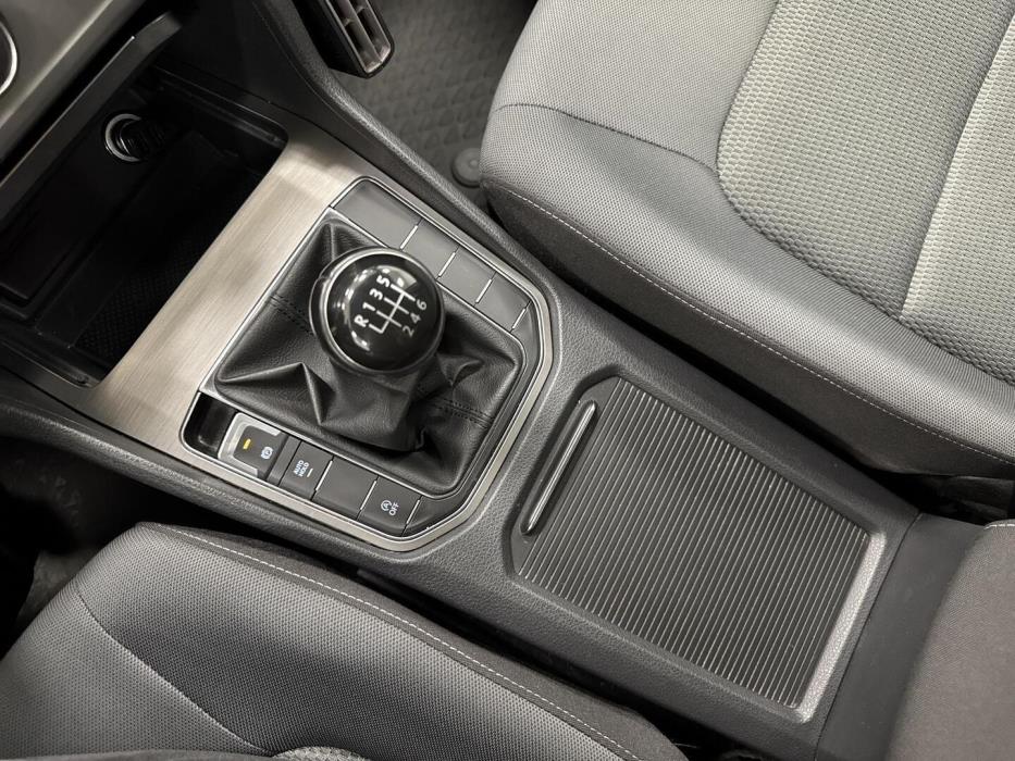 VOLKSWAGEN Golf Sportsvan 2014