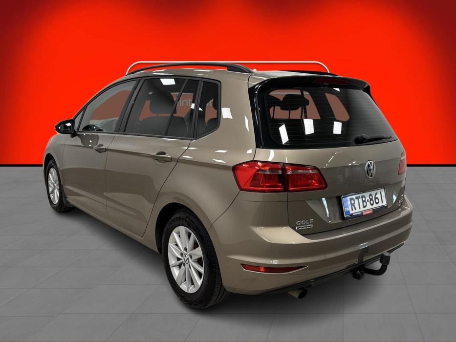 VOLKSWAGEN Golf Sportsvan 2014