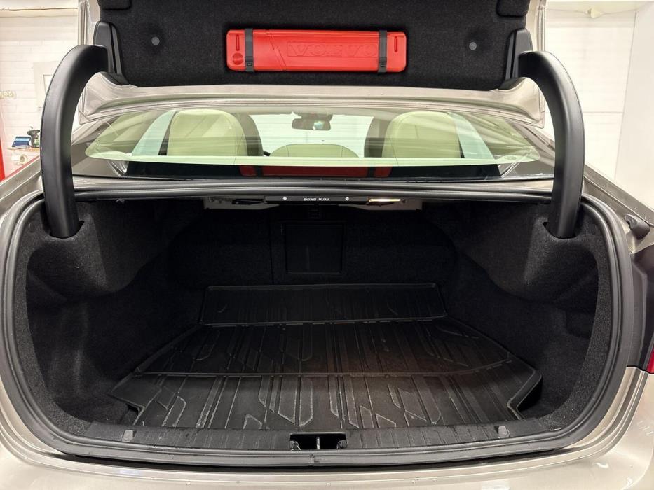 VOLVO S60 2015
