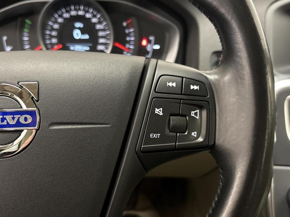 VOLVO S60 2015