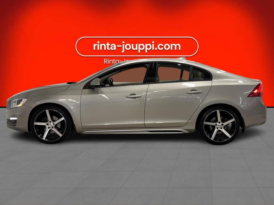 VOLVO S60 2015