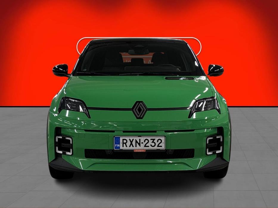 RENAULT 5 2025