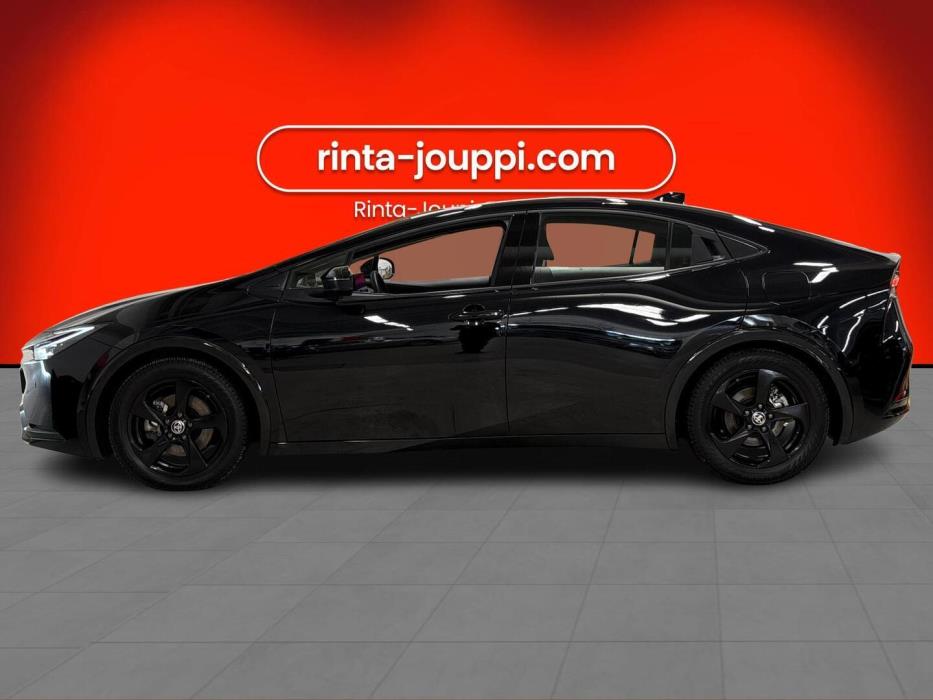 TOYOTA Prius Plug-in 2025