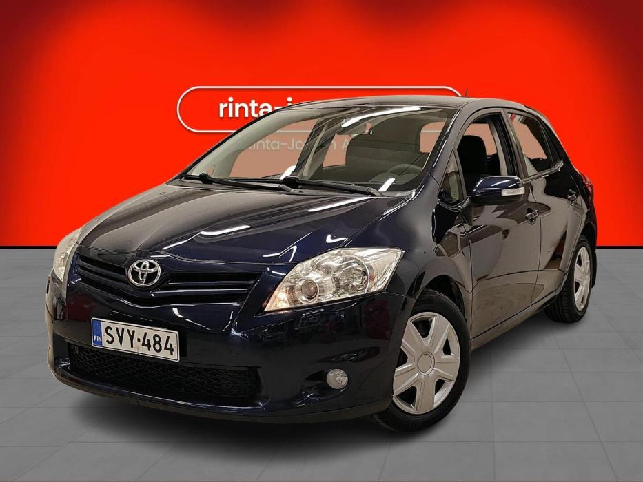 TOYOTA Auris 2010