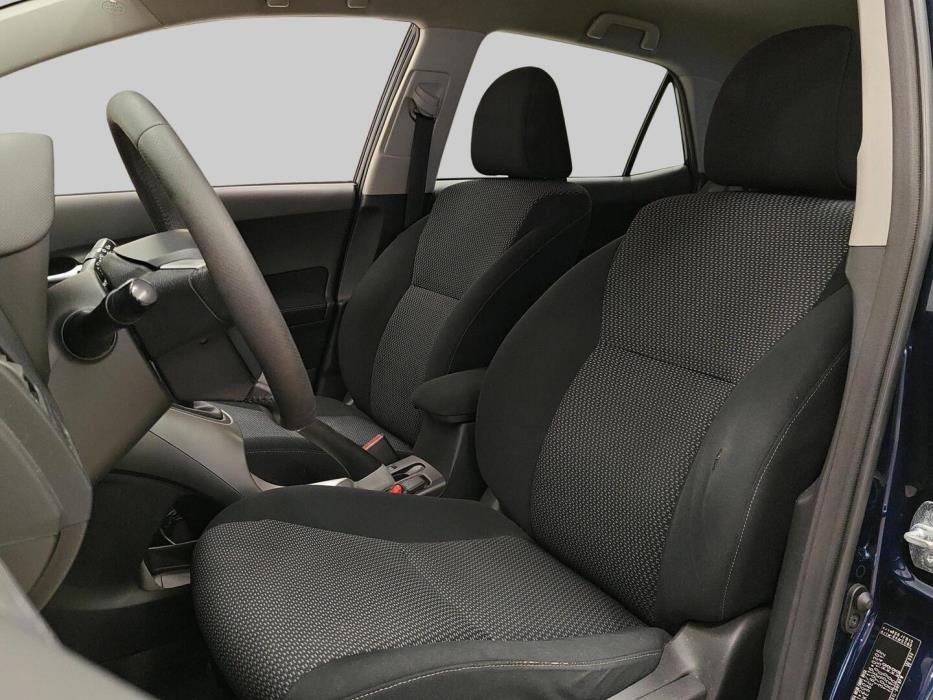 TOYOTA Auris 2010