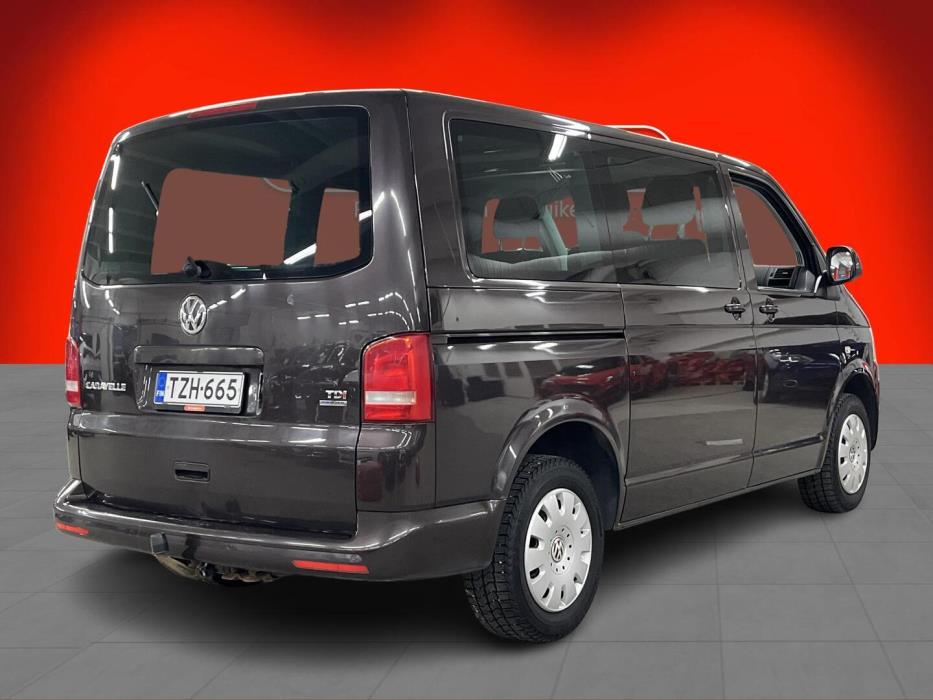 VOLKSWAGEN Caravelle 2014