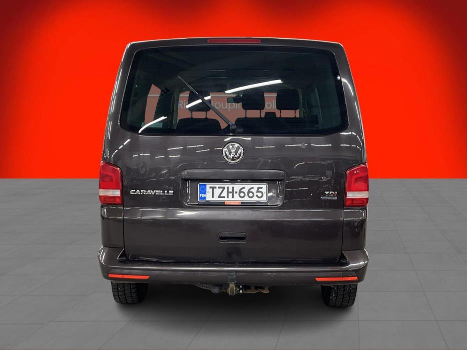 VOLKSWAGEN Caravelle 2014