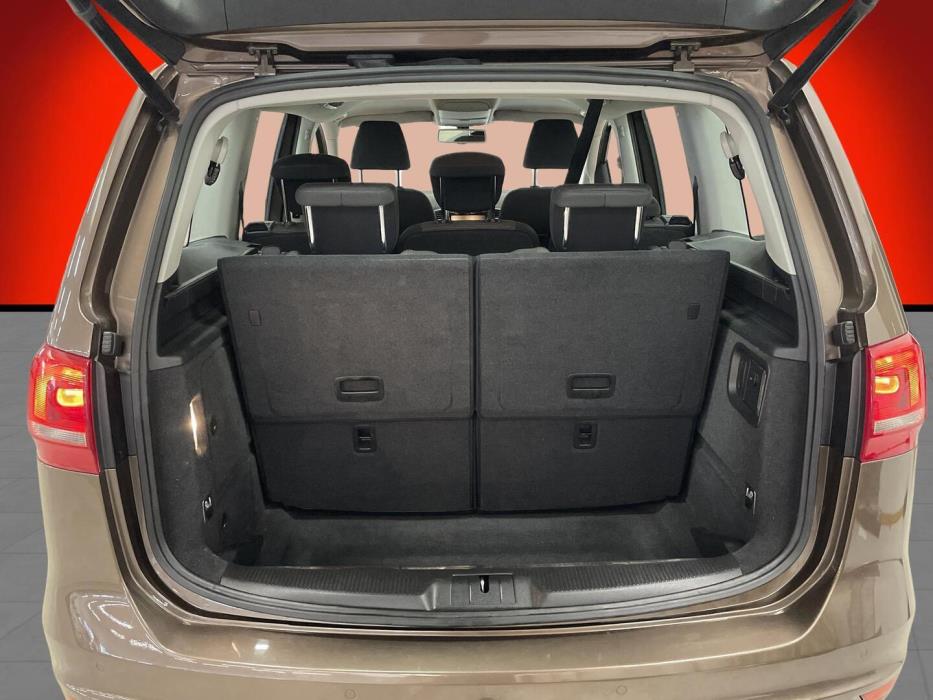 VOLKSWAGEN Sharan 2013