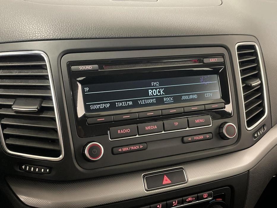 VOLKSWAGEN Sharan 2013