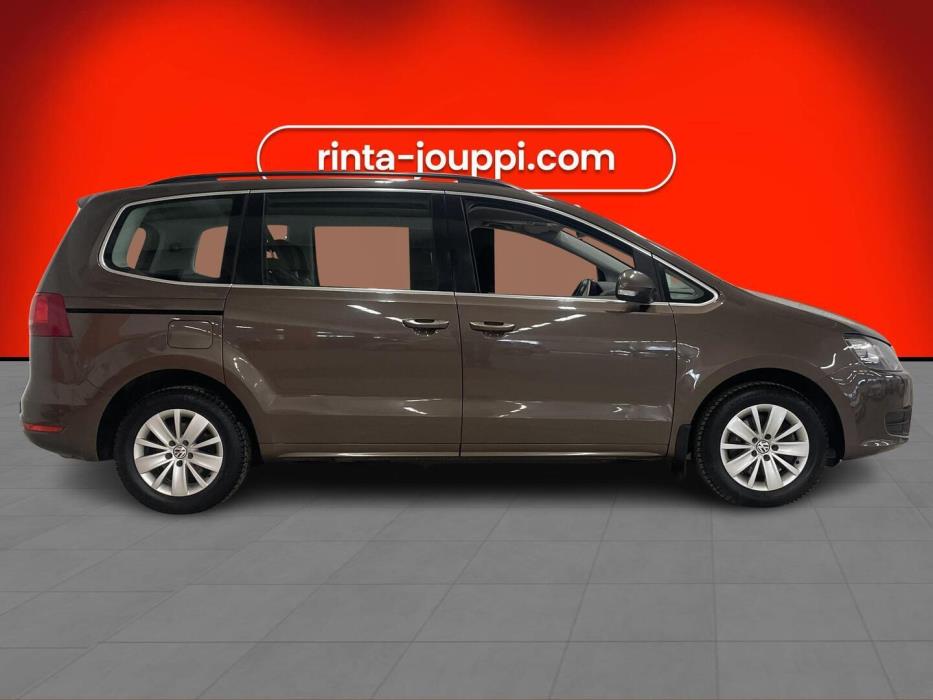 VOLKSWAGEN Sharan 2013