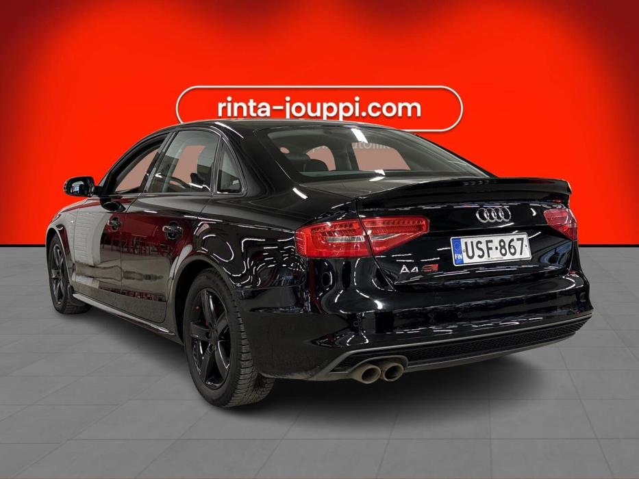 AUDI A4 2015