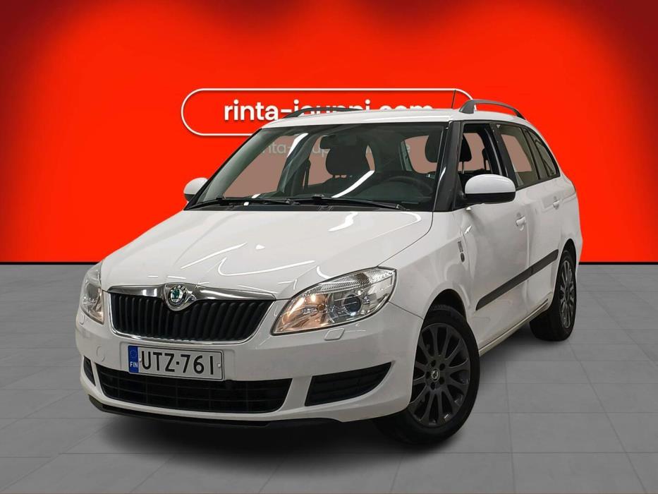 SKODA Fabia 2012