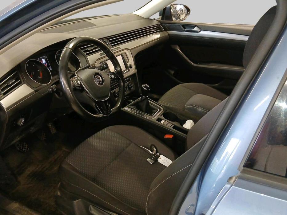VOLKSWAGEN Passat 2015