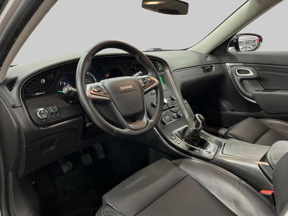 SAAB 9-5 2010