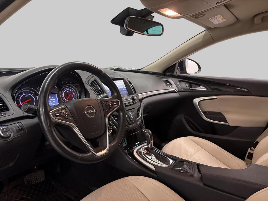OPEL Insignia 2015