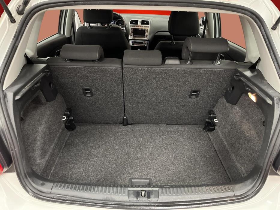 VOLKSWAGEN Polo 2017