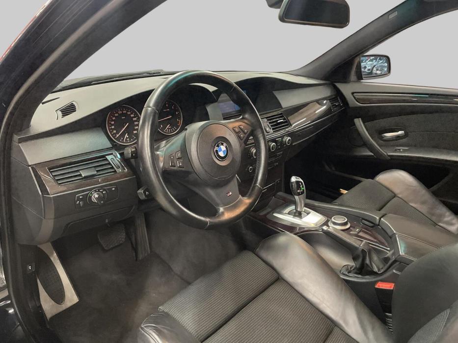 BMW 525 2008