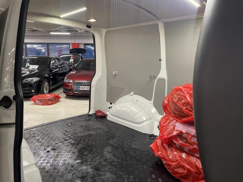 VOLKSWAGEN Transporter 2018