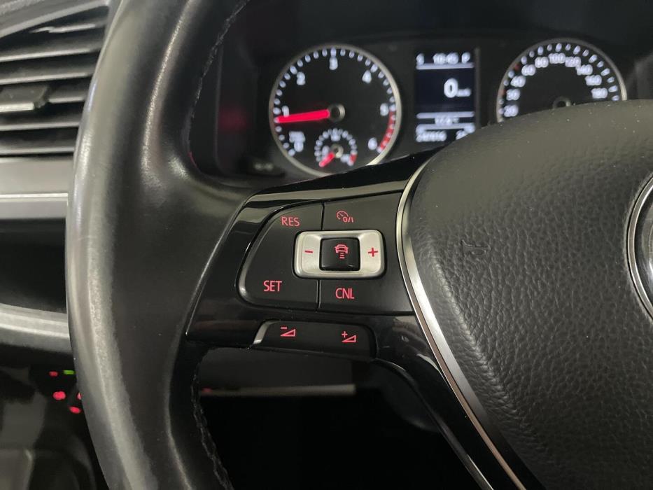 VOLKSWAGEN Transporter 2018