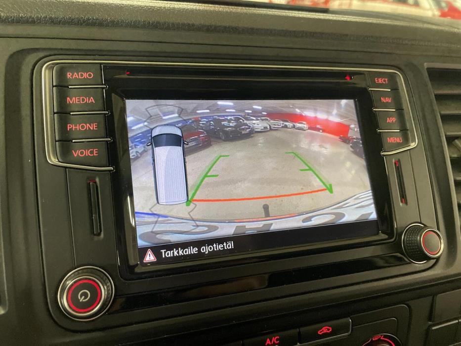 VOLKSWAGEN Transporter 2018