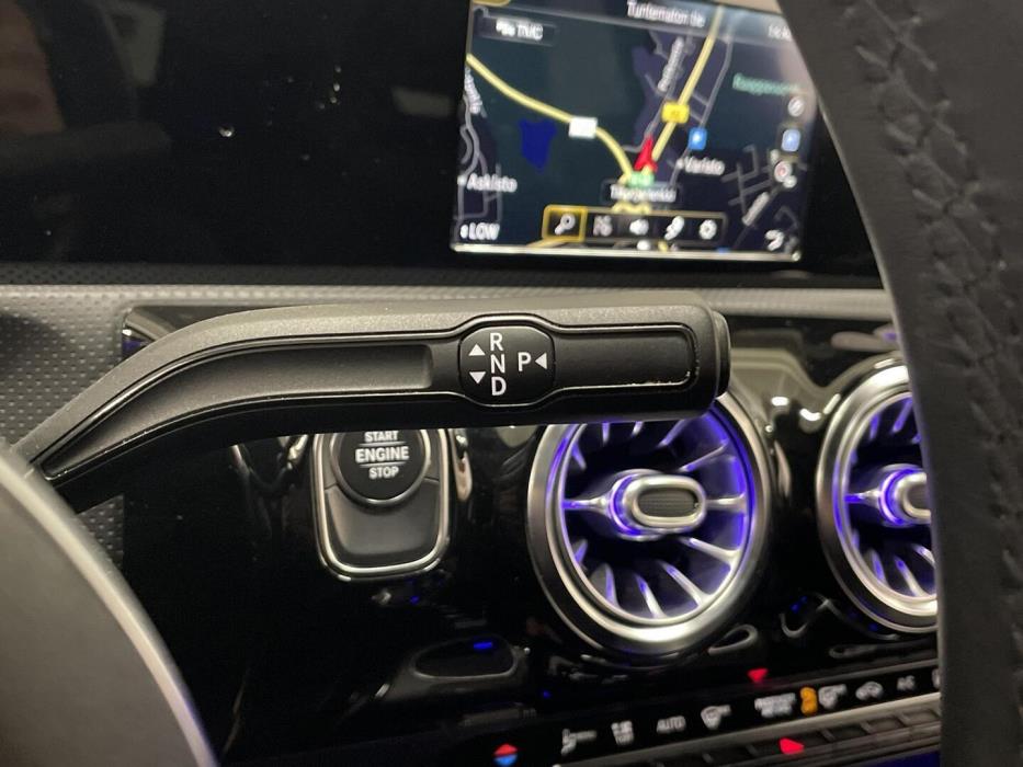 MERCEDES-BENZ CLA 2021