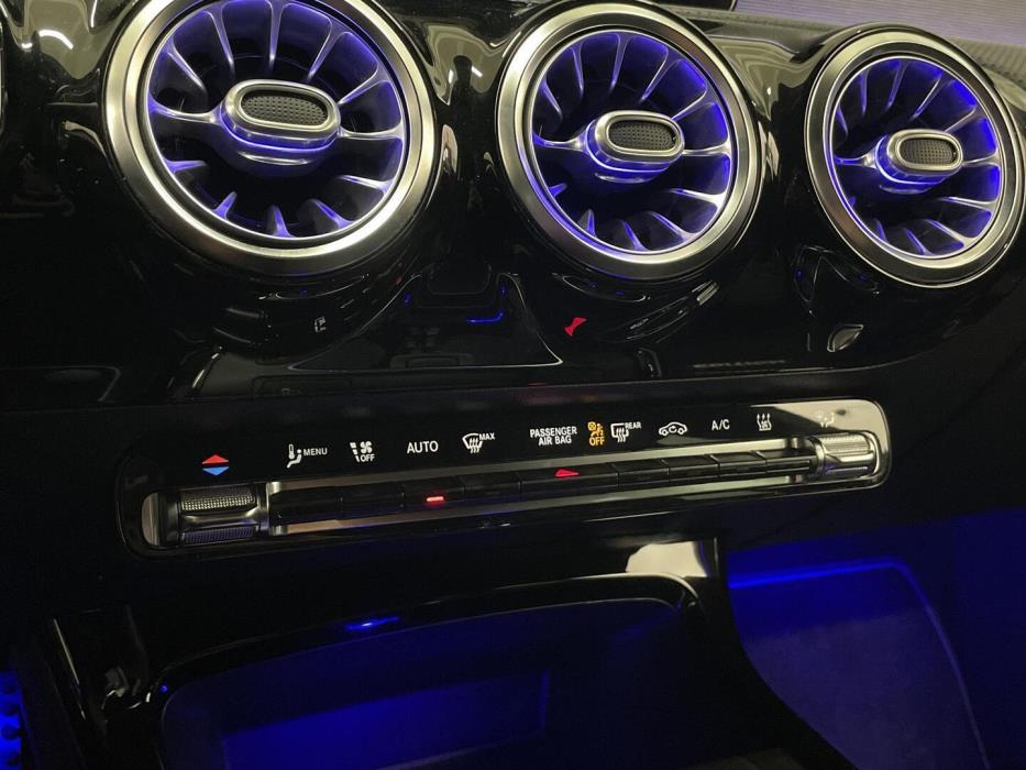 MERCEDES-BENZ CLA 2021