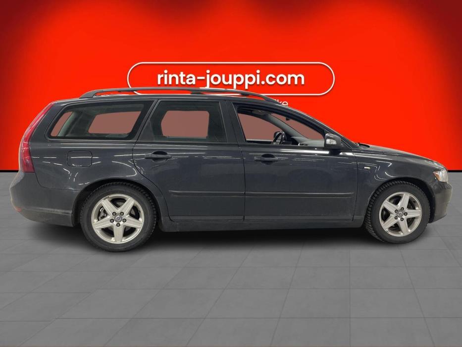 VOLVO V50 2009