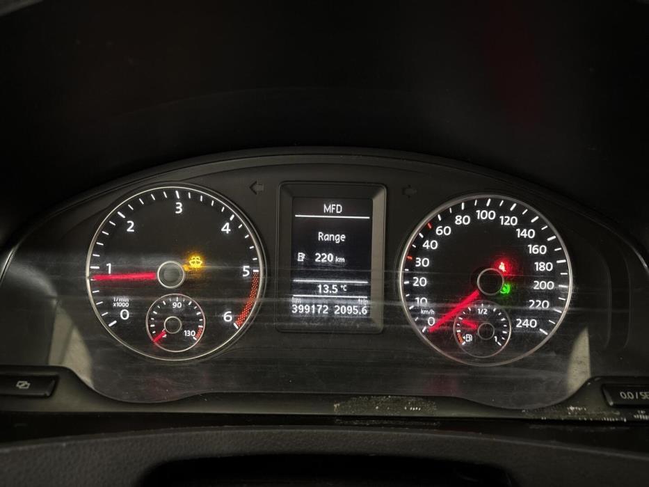 VOLKSWAGEN Caravelle 2010