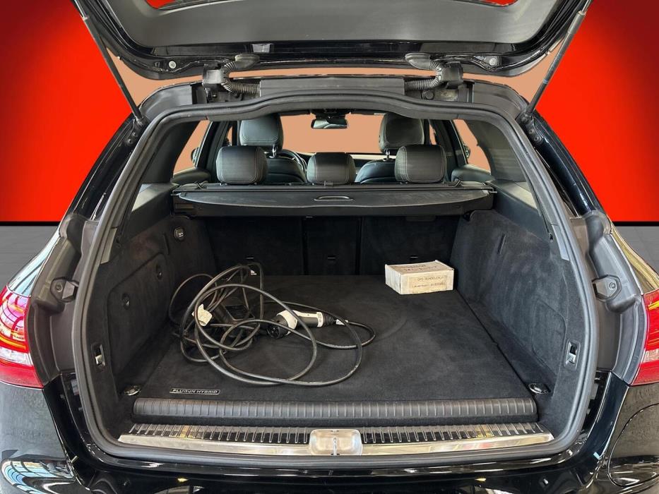 MERCEDES-BENZ C 2018