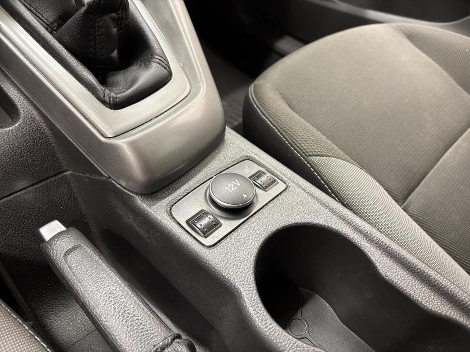 FORD Focus 2011