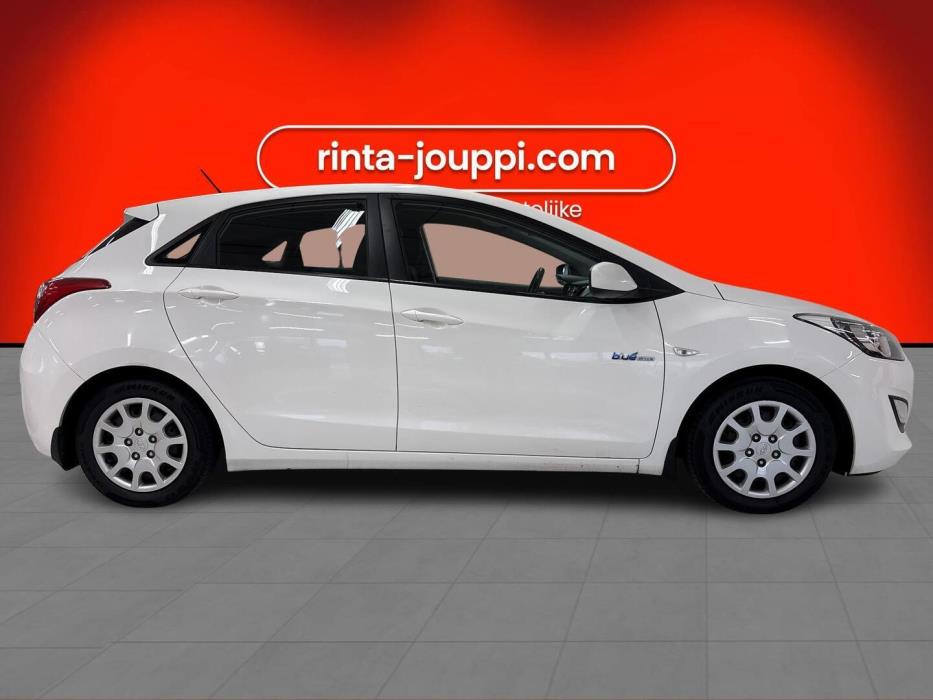 HYUNDAI i30 5d 2015