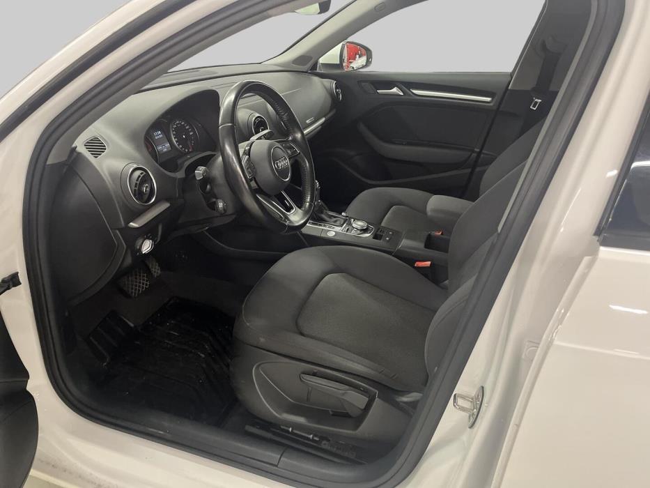 AUDI A3 2017