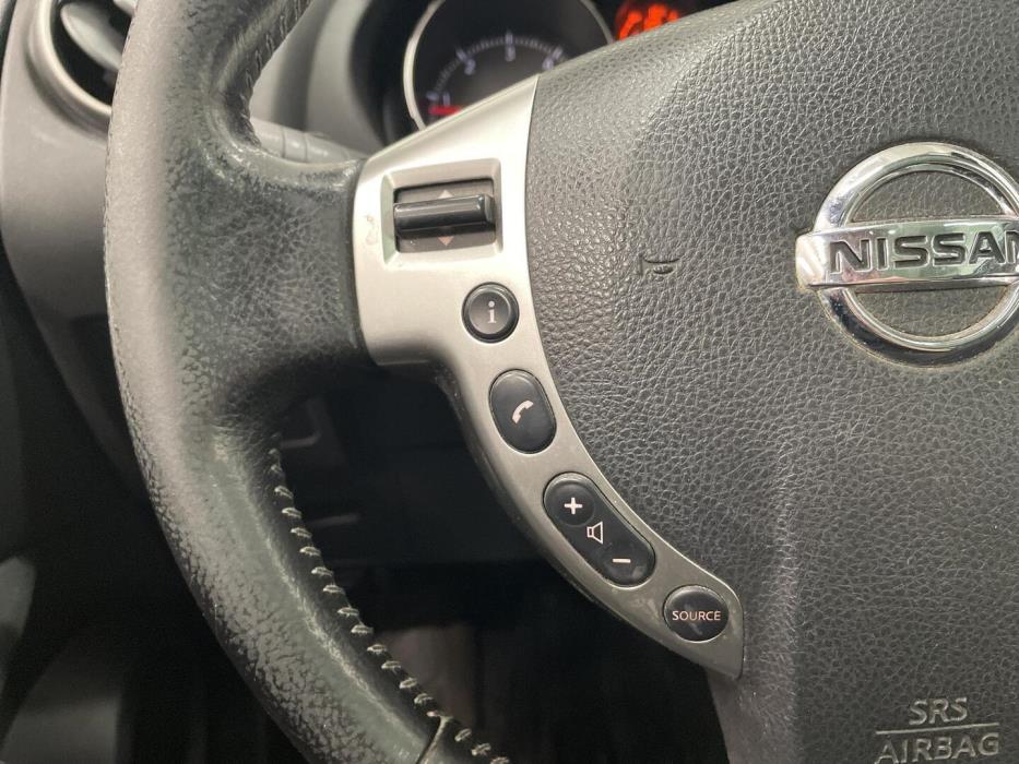 NISSAN Qashqai+2 2010