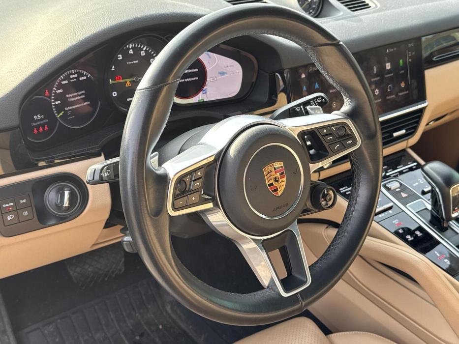 PORSCHE Cayenne 2022
