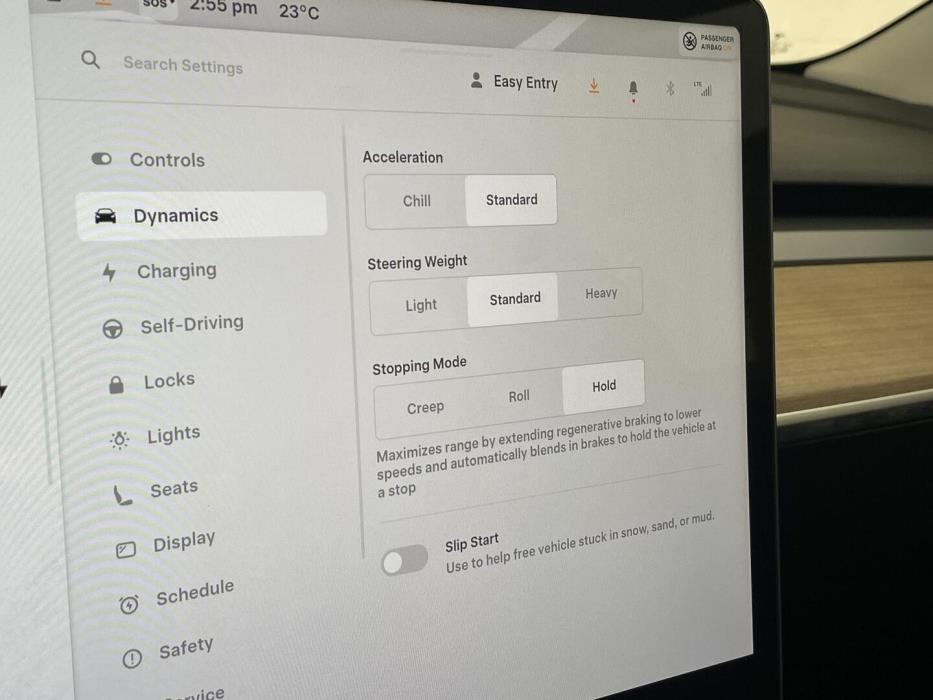 TESLA Model 3 2022