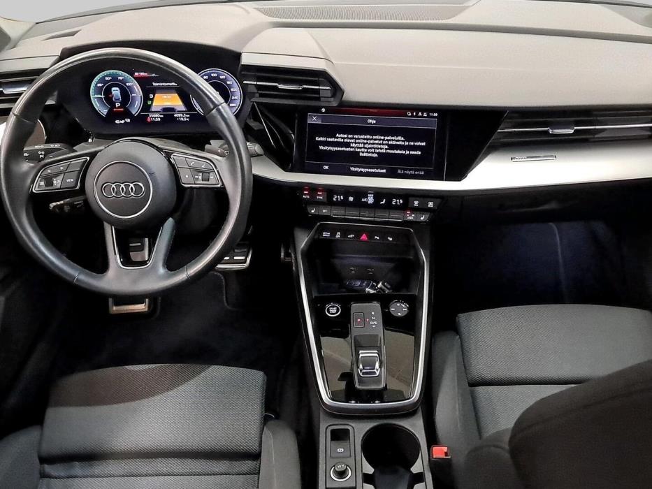 AUDI A3 2021