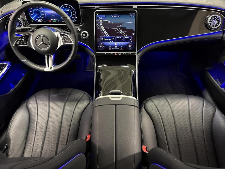 MERCEDES-BENZ EQE 2025