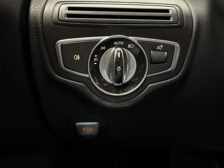 MERCEDES-BENZ C 2016