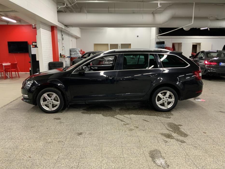 SKODA Octavia 2017
