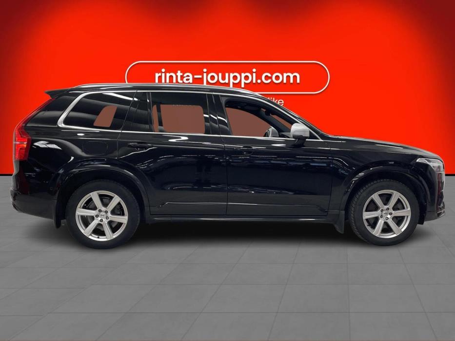 VOLVO XC90 2019