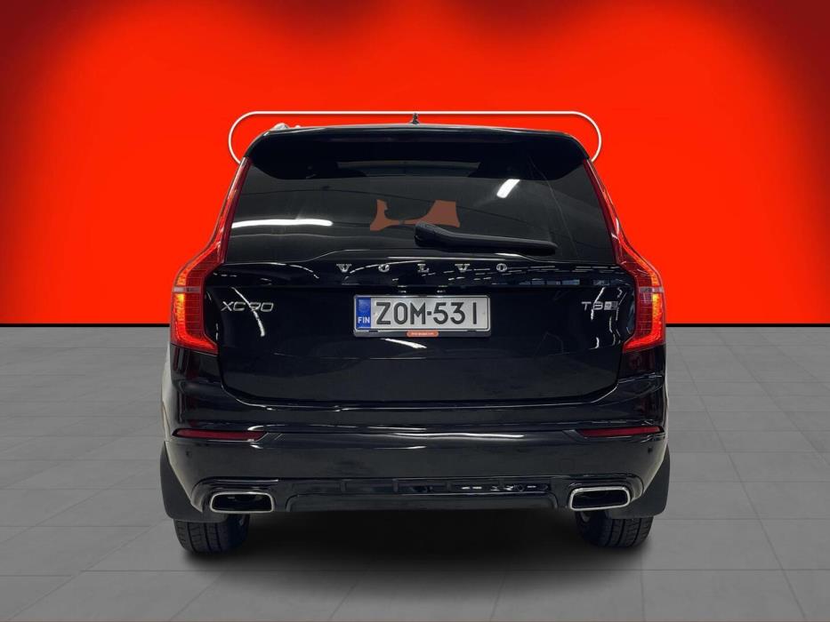 VOLVO XC90 2019