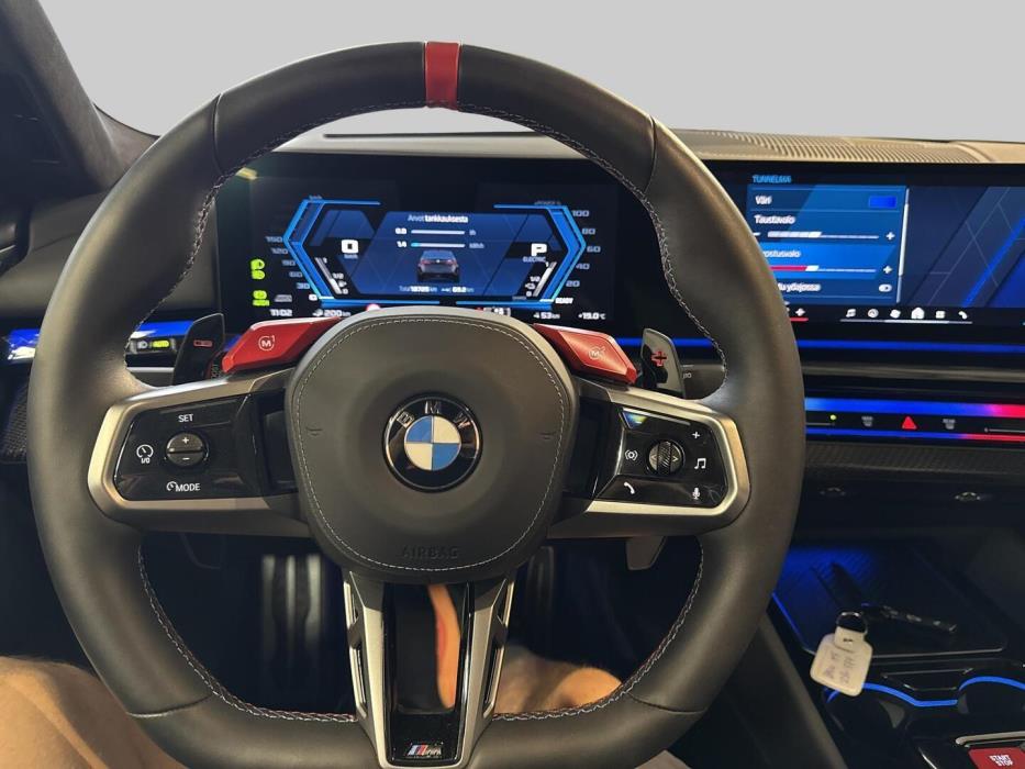 BMW M5 2025