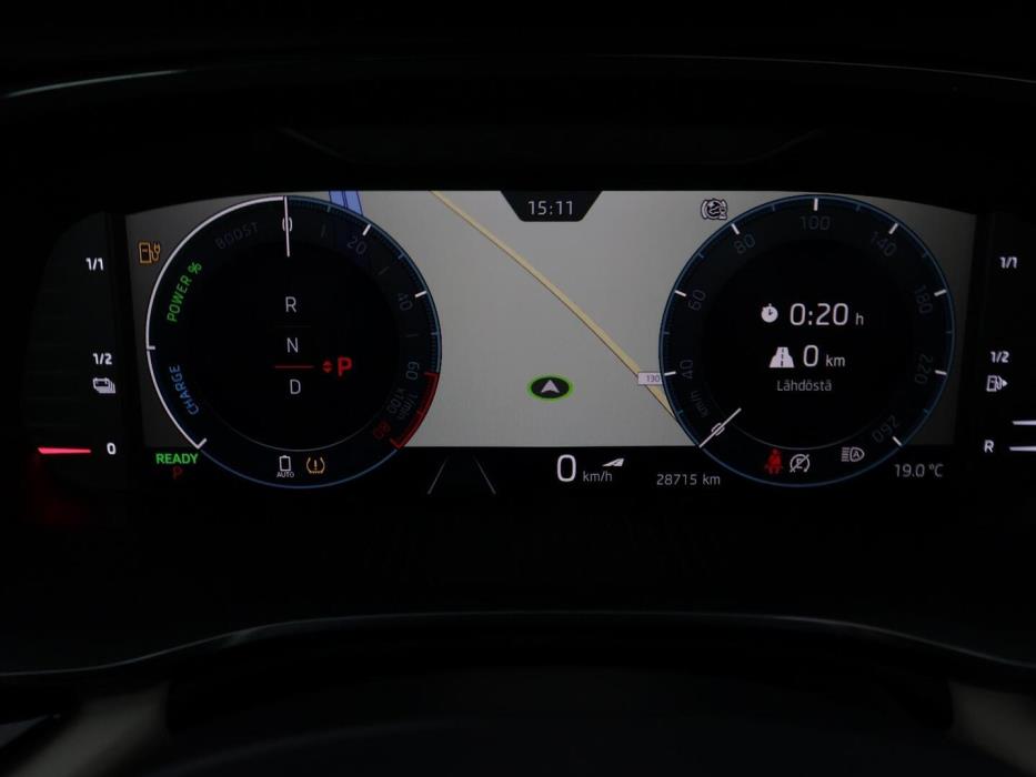 SKODA OCTAVIA 2023