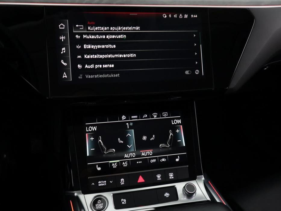 AUDI E-TRON 2022