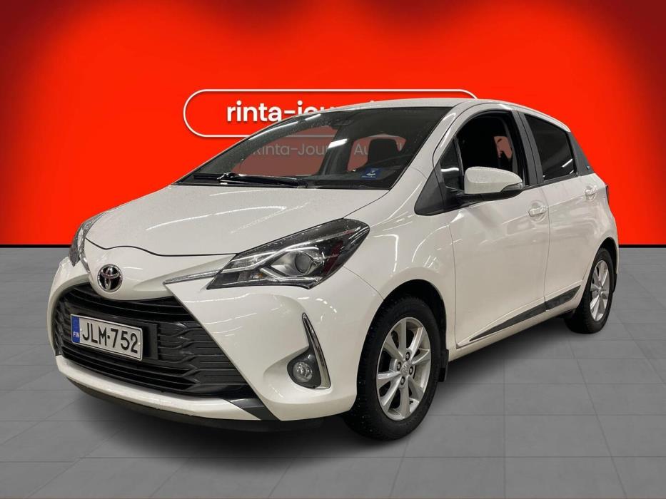 TOYOTA Yaris 2019