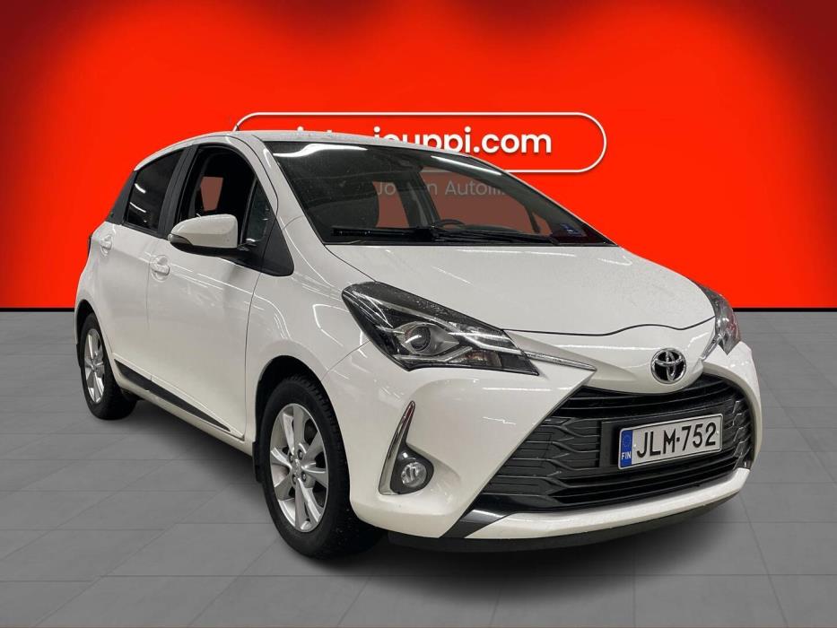 TOYOTA Yaris 2019