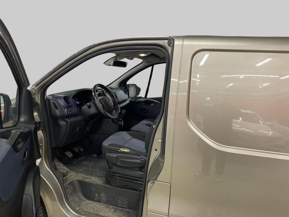 OPEL Vivaro 2019