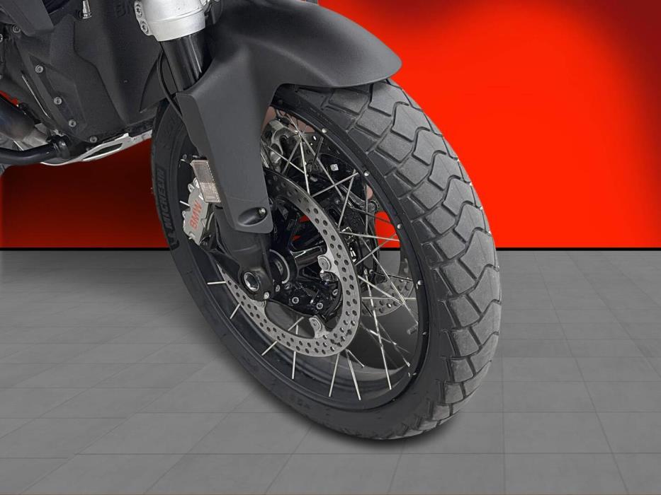 BMW R 2025