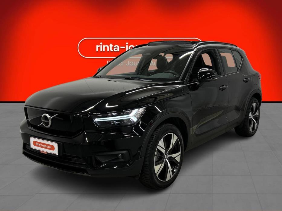 VOLVO XC40 2022